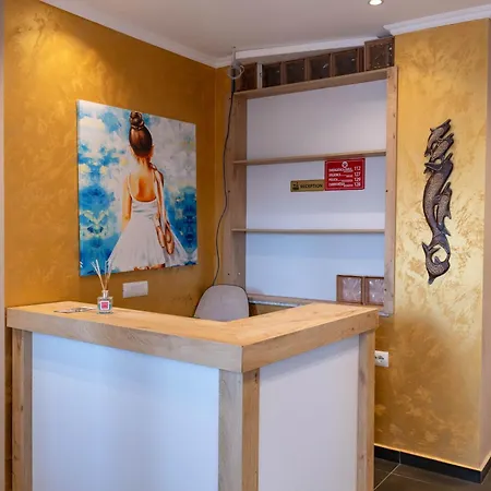 Lider Hotel 4*