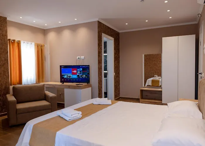Lider Hotel 4*