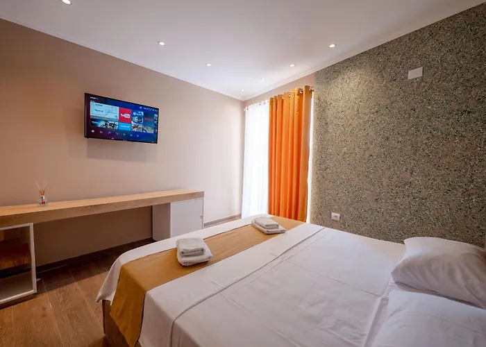 Lider Hotel 4*
