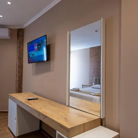 Hotel Lider