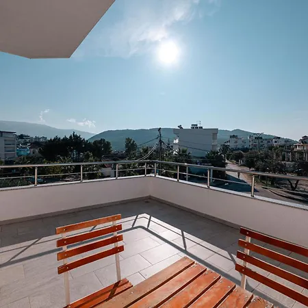 Lider Hotel 4*