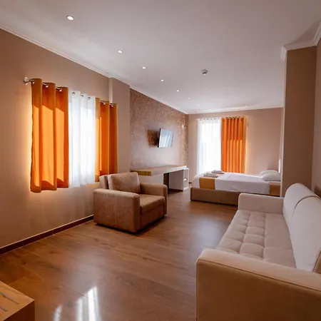 Hotel Lider 4*