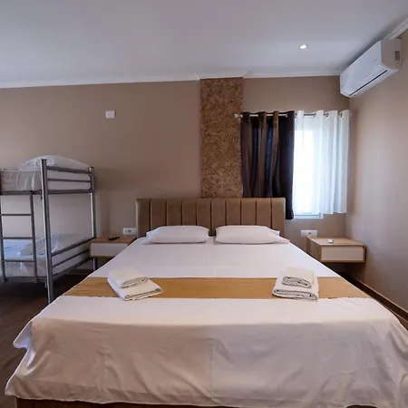 Hotel Lider 4*