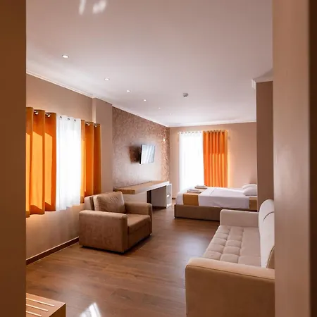 Lider Hotel
